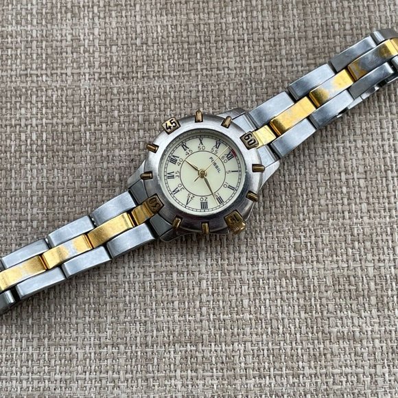 Fossil Ladies Wristwatch Dual Gold/Silver Tone Quartz Analog Watch - Picture 4 of 10